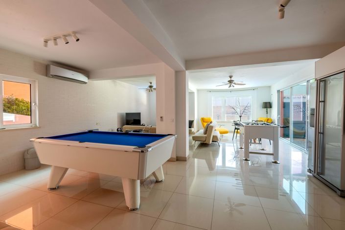 Image No.18-6 Bed Villa for sale