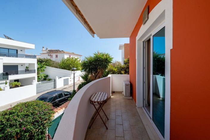 Image No.27-6 Bed Villa for sale