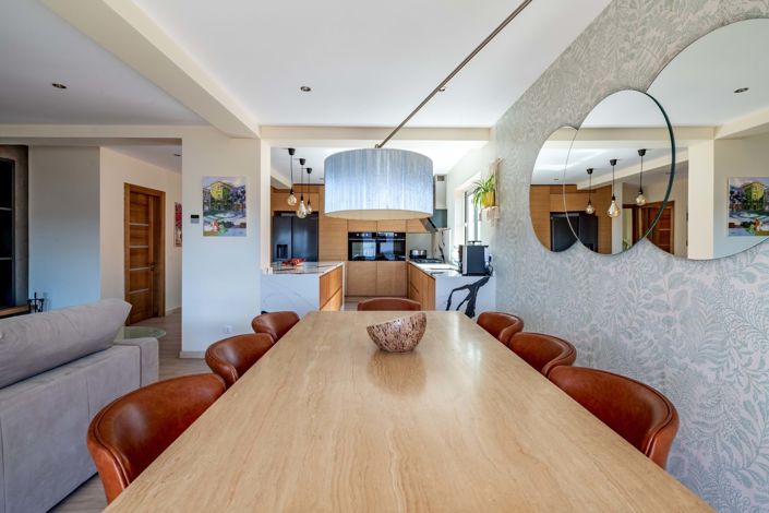 Image No.5-6 Bed Villa for sale