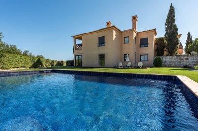 23-4518-78d1f4f8b6655591b02d22fabb36a692d73cc