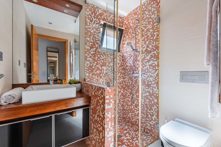 Image No.16-2 Bed Apartment for sale