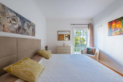 23-4523-78d1f4f8b6655591b02d22fabb36a692d73cc