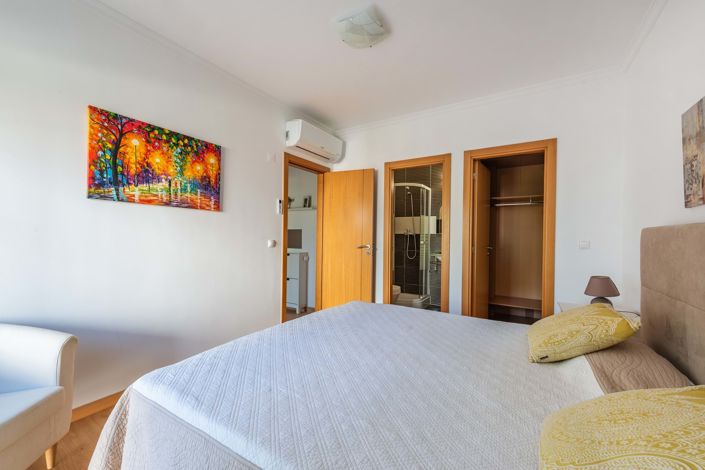 Image No.13-2 Bed Apartment for sale