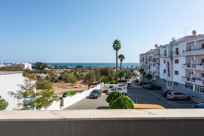 Image No.18-2 Bed Apartment for sale