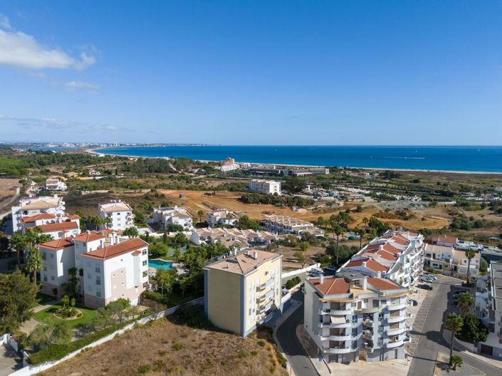 Image No.23-2 Bed Apartment for sale