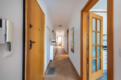 23-4523-78d1f4f8b6655591b02d22fabb36a692d73cc