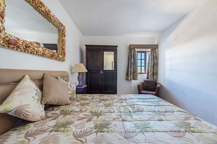 Image No.14-4 Bed Villa for sale