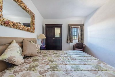 23-4522-78d1f4f8b6655591b02d22fabb36a692d73cc