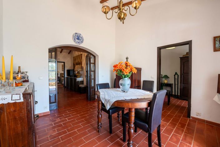 Image No.8-4 Bed Villa for sale