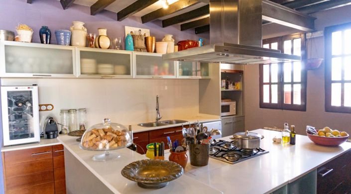 Image No.10-4 Bed Villa for sale