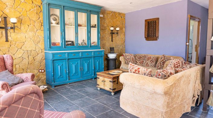 Image No.19-4 Bed Villa for sale