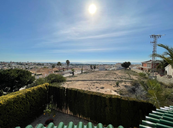 Image No.9-4 Bed Villa for sale