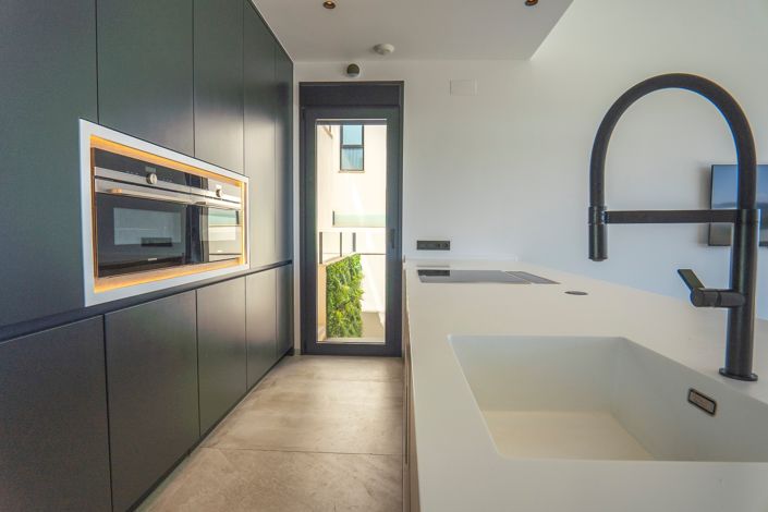 Image No.13-5 Bed Villa for sale