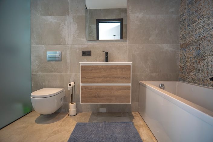 Image No.29-5 Bed Villa for sale