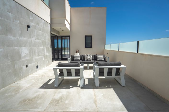 Image No.49-5 Bed Villa for sale