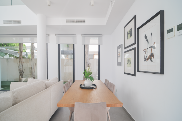 Image No.8-3 Bed Villa for sale