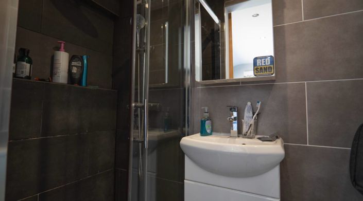 Image No.15-6 Bed Villa for sale