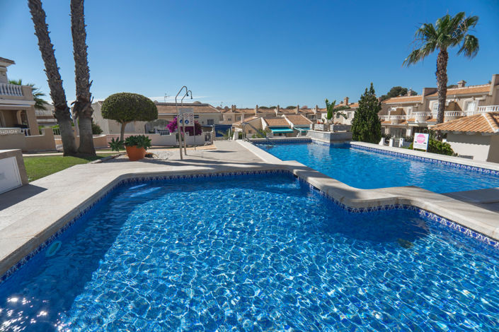 Image No.14-2 Bed Townhouse for sale