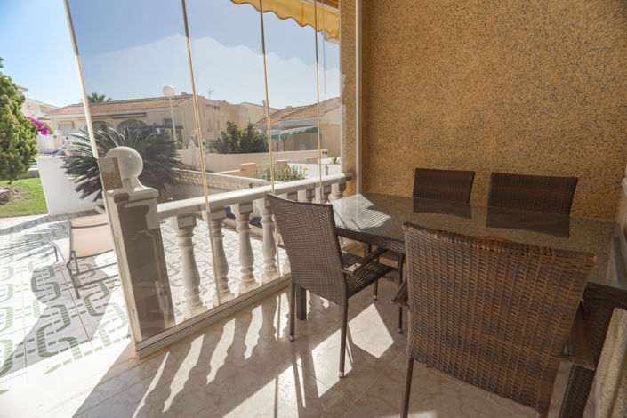 Image No.4-2 Bed Townhouse for sale