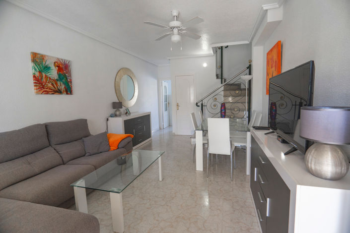 Image No.5-2 Bed Townhouse for sale