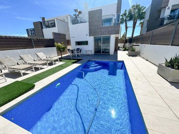 3 Bed Villa for sale