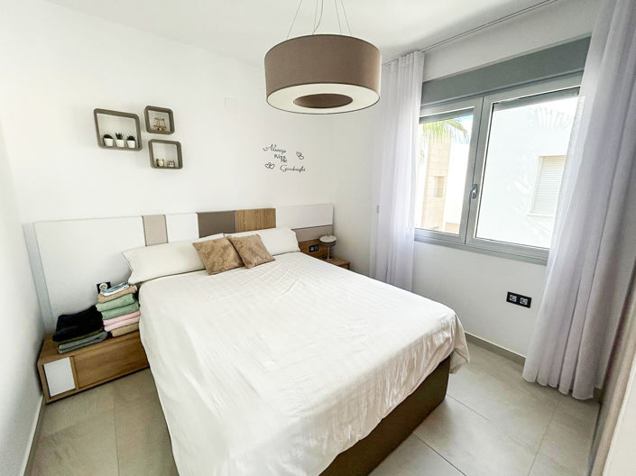 Image No.5-3 Bed Villa for sale