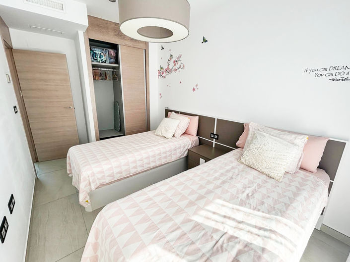 Image No.7-3 Bed Villa for sale