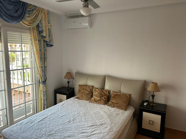 Image No.8-3 Bed Villa for sale