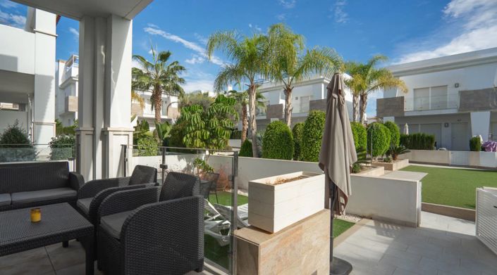 Image No.36-2 Bed House for sale