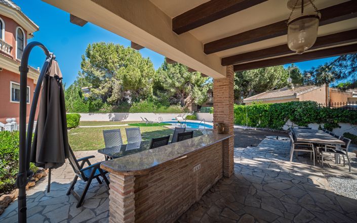 Image No.45-4 Bed Villa for sale