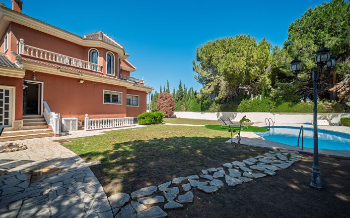 Image No.47-4 Bed Villa for sale