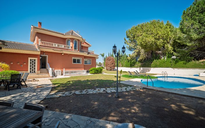 Image No.48-4 Bed Villa for sale