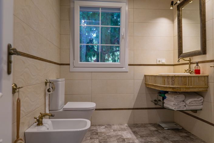 Image No.32-5 Bed Villa for sale