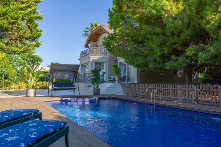 Image No.7-5 Bed Villa for sale