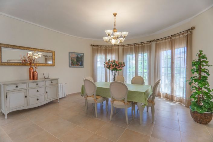 Image No.13-3 Bed Villa for sale