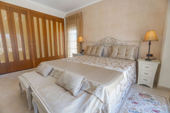 Image No.22-3 Bed Villa for sale