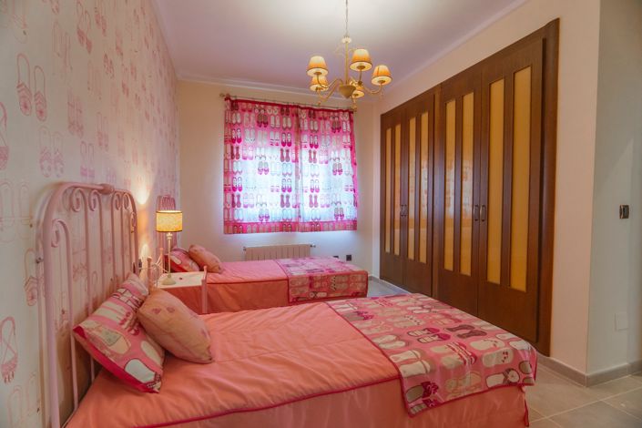 Image No.24-3 Bed Villa for sale