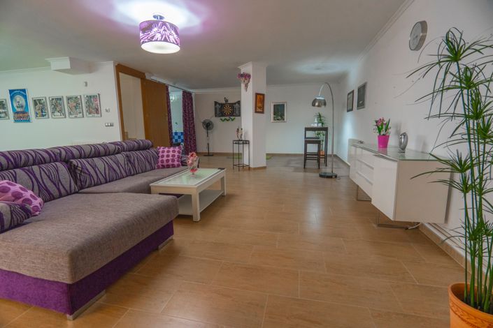 Image No.39-3 Bed Villa for sale