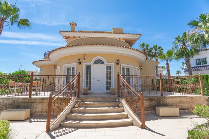 Image No.45-3 Bed Villa for sale