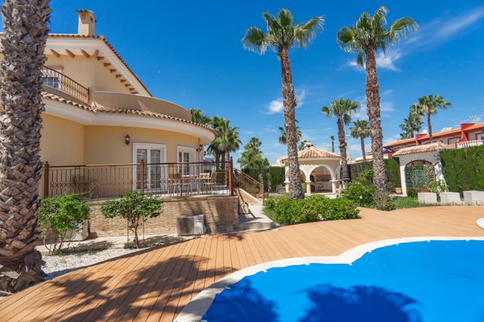 Image No.48-3 Bed Villa for sale