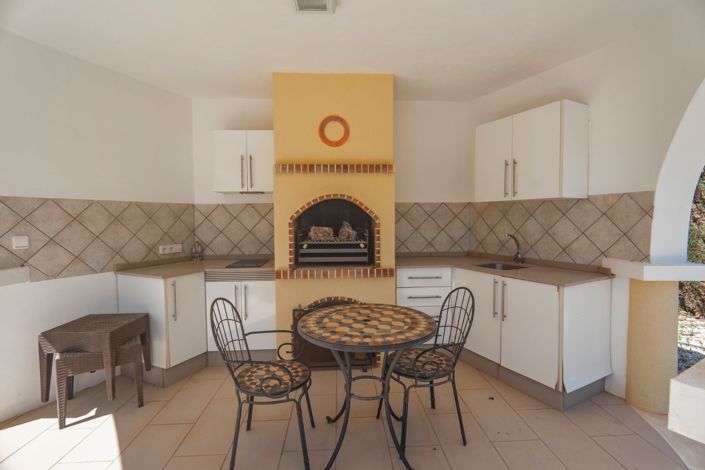 Image No.49-3 Bed Villa for sale