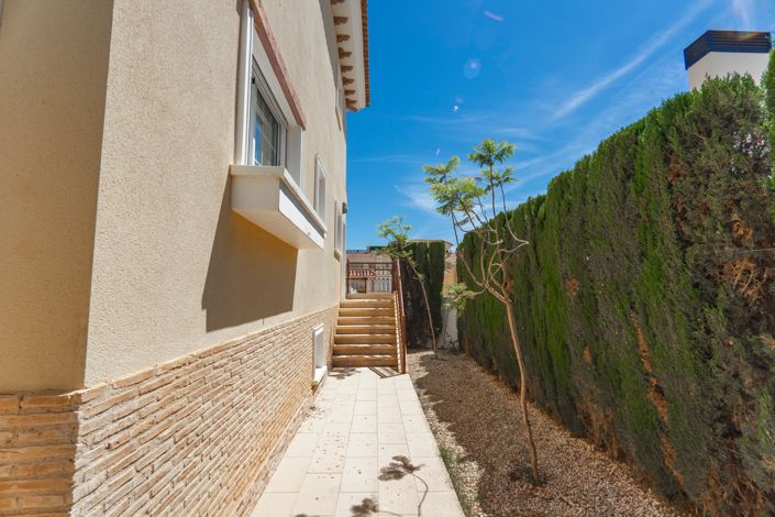 Image No.51-3 Bed Villa for sale