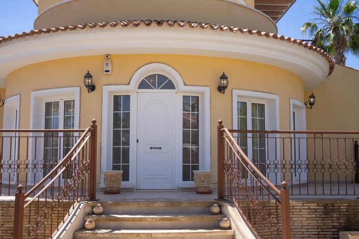 Image No.55-3 Bed Villa for sale