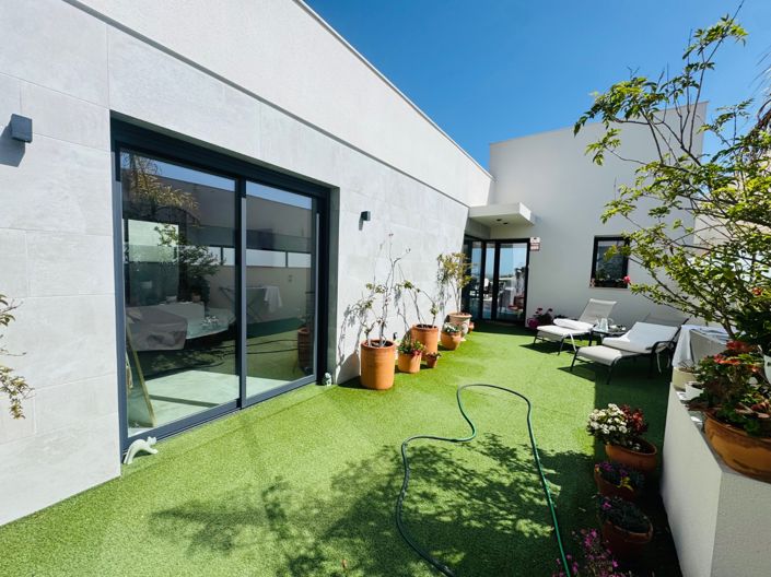 Image No.23-3 Bed Villa for sale