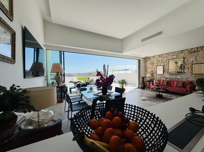 Image No.5-3 Bed Villa for sale