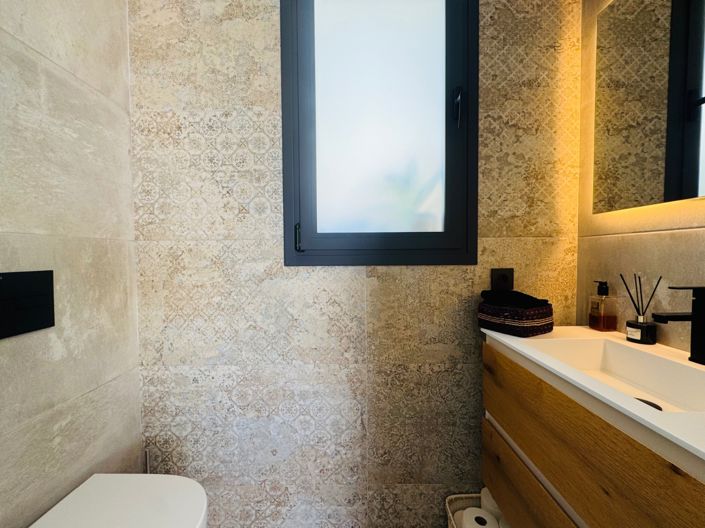 Image No.9-3 Bed Villa for sale