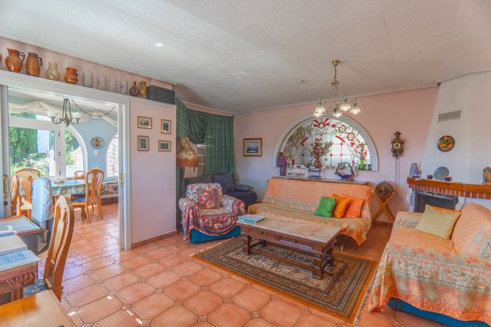 Image No.6-2 Bed Villa for sale