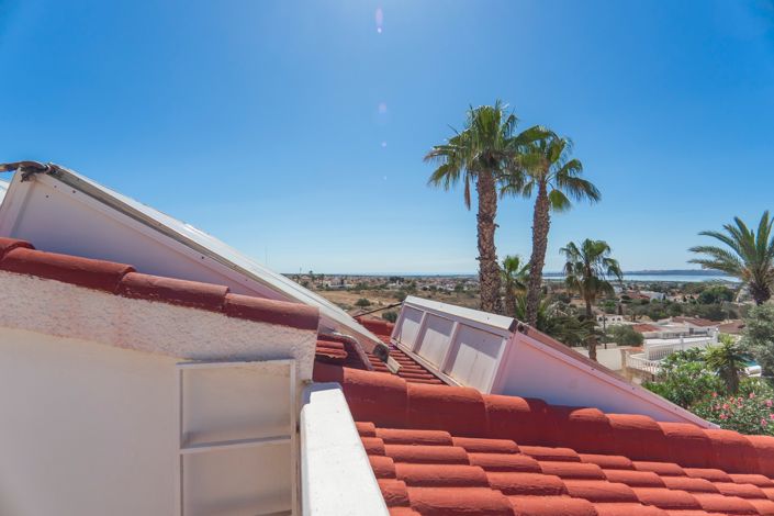 Image No.51-2 Bed Villa for sale