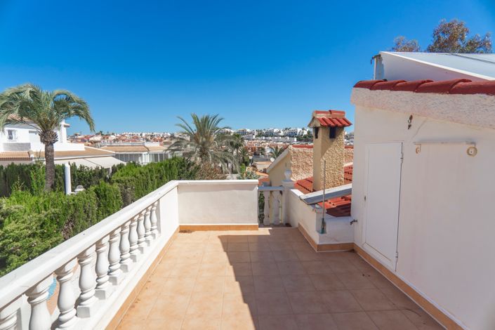 Image No.52-2 Bed Villa for sale