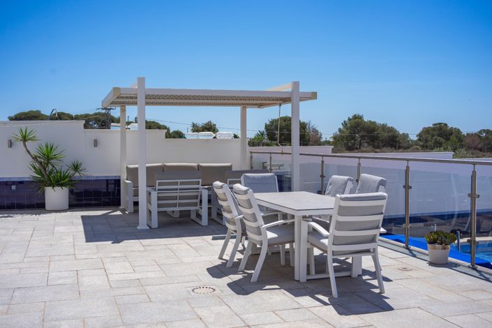 Image No.85-6 Bed Villa for sale